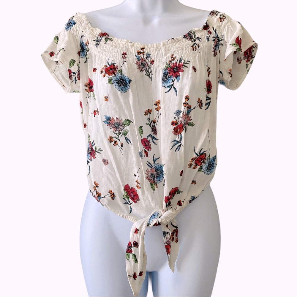 BE COOL Off-The-Shoulder Top